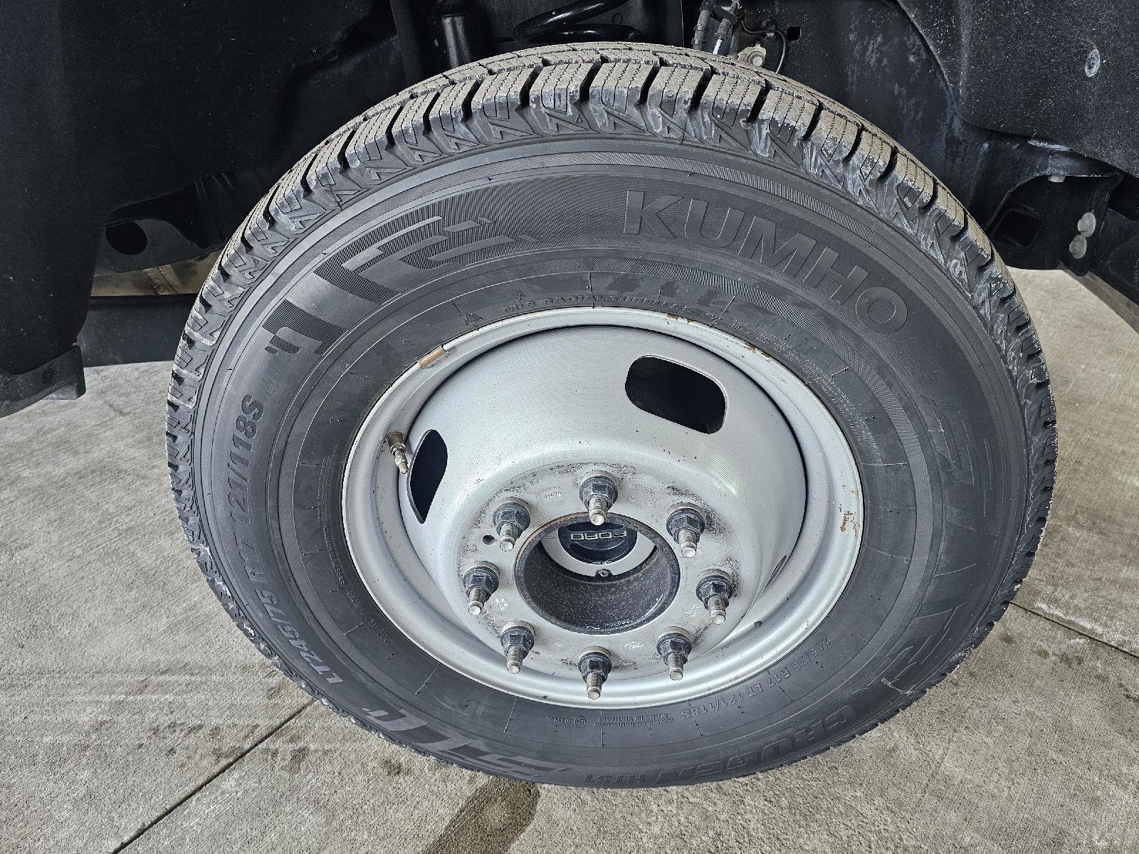 Used 2025 Ford F350 XLT image 10