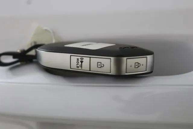 New 2025 Kia Sorento S image 37