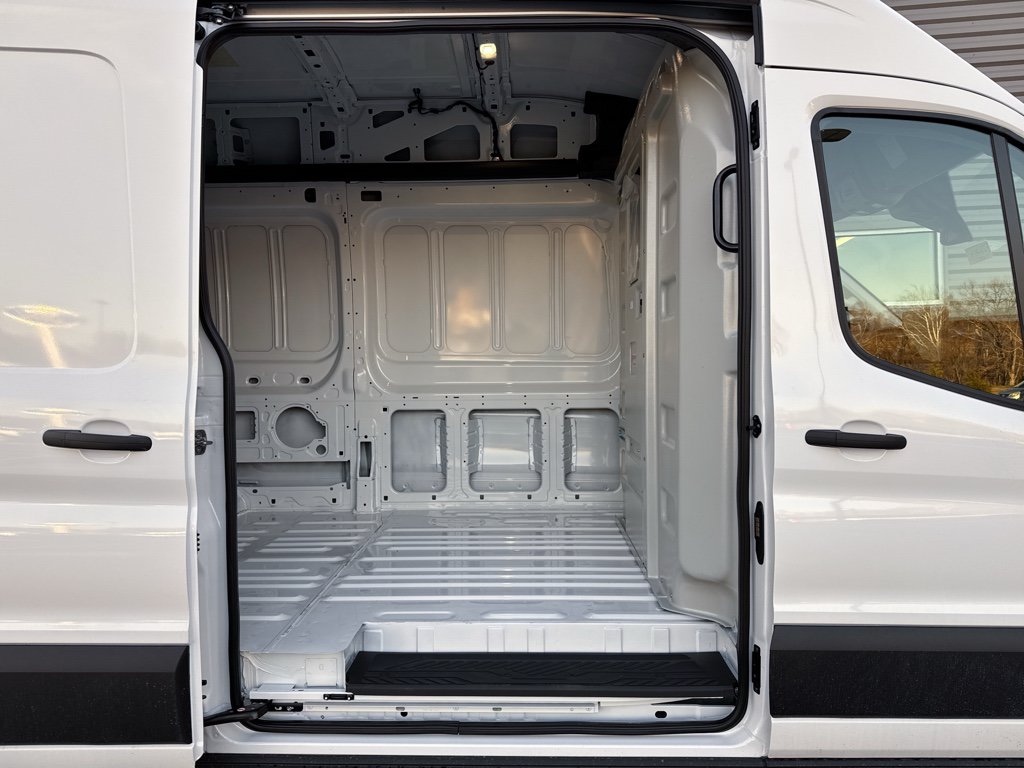 New 2026 Ford Transit 350 148 High Roof Extended RWD image 9