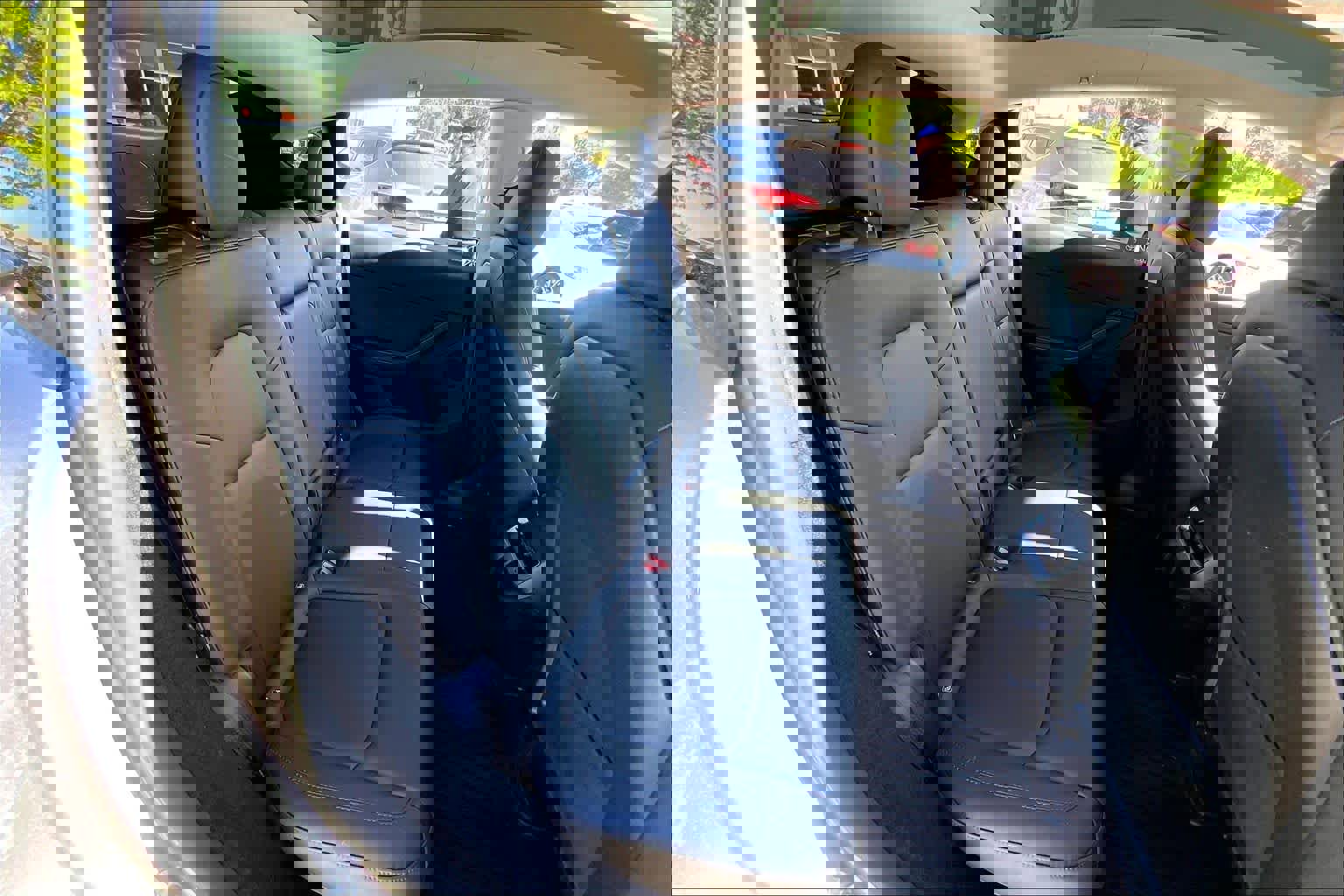 Used 2024 Tesla Model Y Long Range image 19