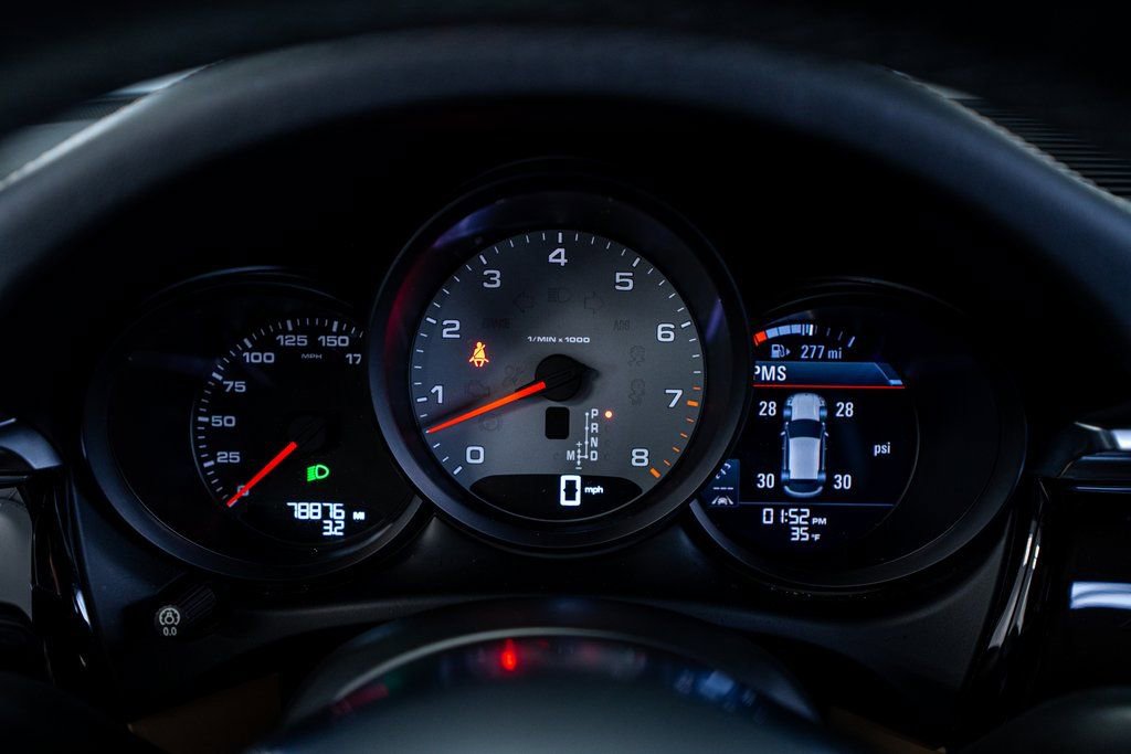 Used 2021 Porsche Macan S image 42