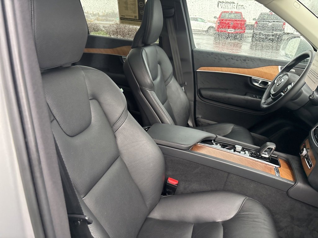 Certified 2023 Volvo XC90 B5 Plus image 35