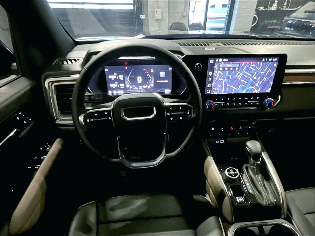 Used 2025 GMC Canyon Denali w/ LPO, Denali Black Edition image 11
