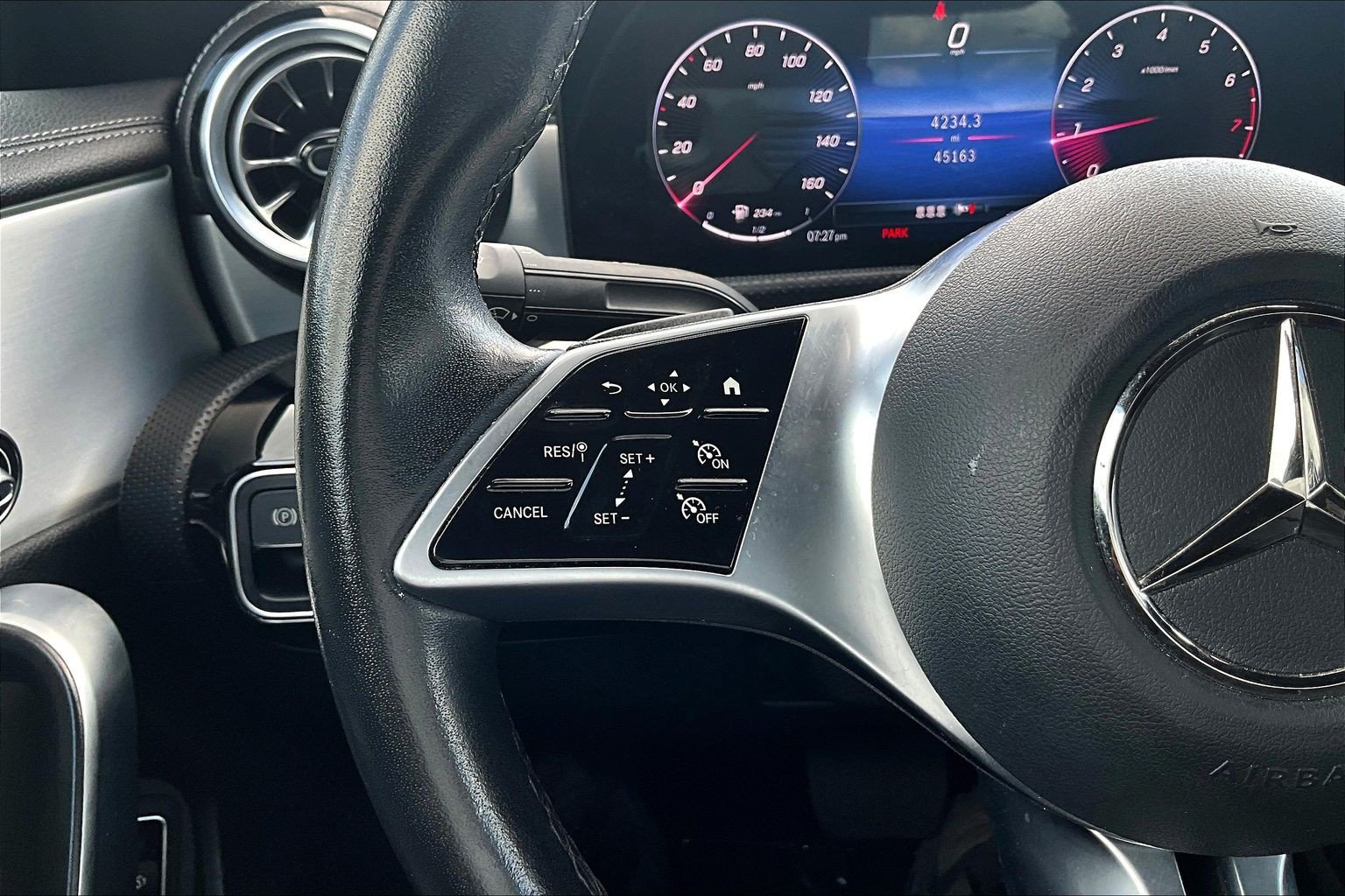 Used 2025 Mercedes-Benz CLA 250 image 20