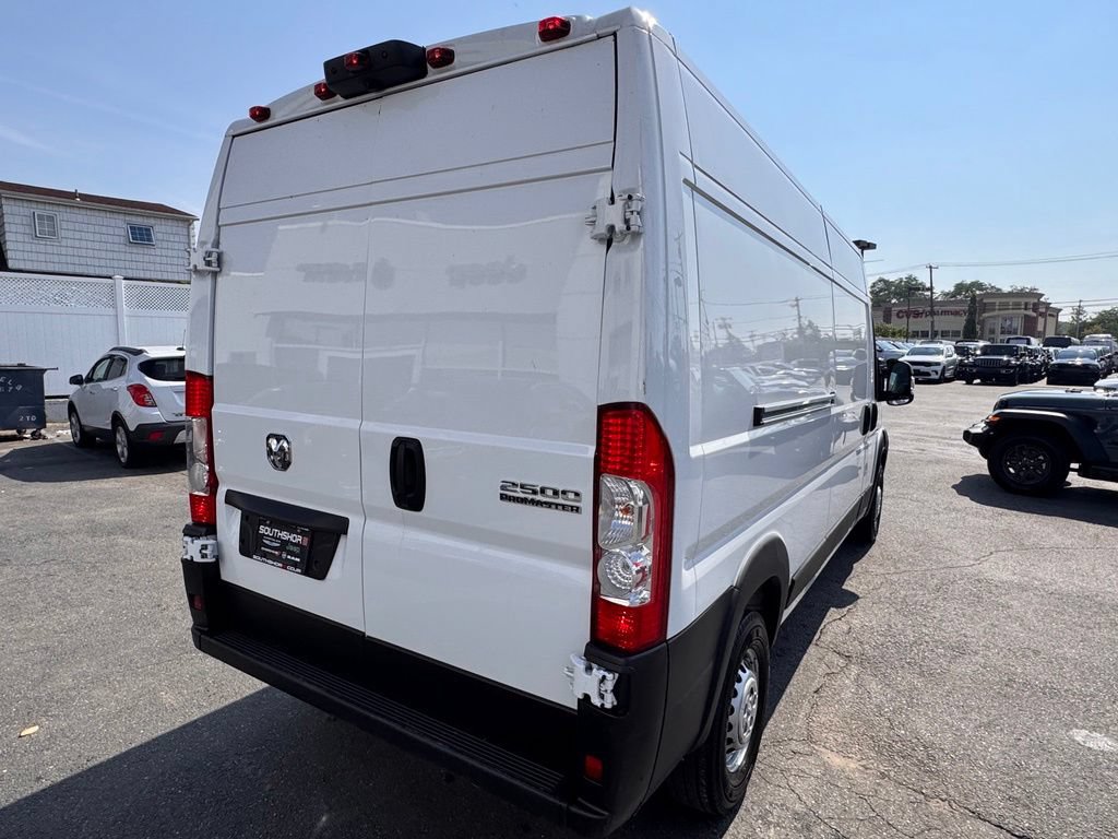 Used 2026 RAM ProMaster 2500 w/ Convenience Group FWD image 7