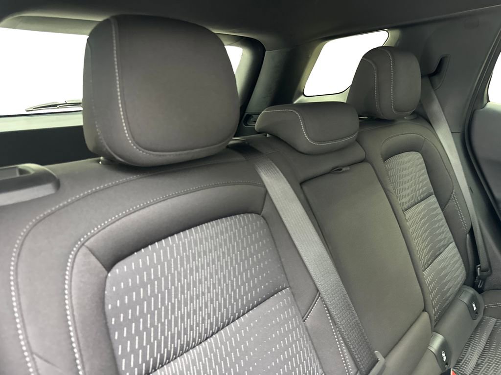 Used 2025 Chevrolet Equinox LT FWD image 40