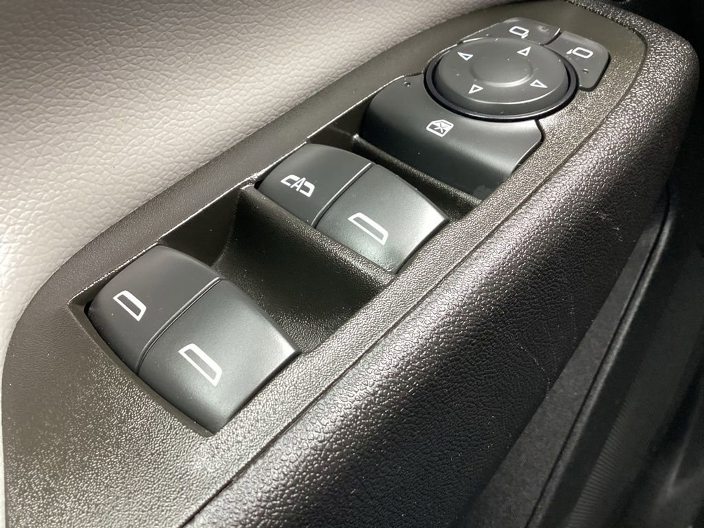 Used 2023 Chevrolet Equinox LT AWD/4WD image 26