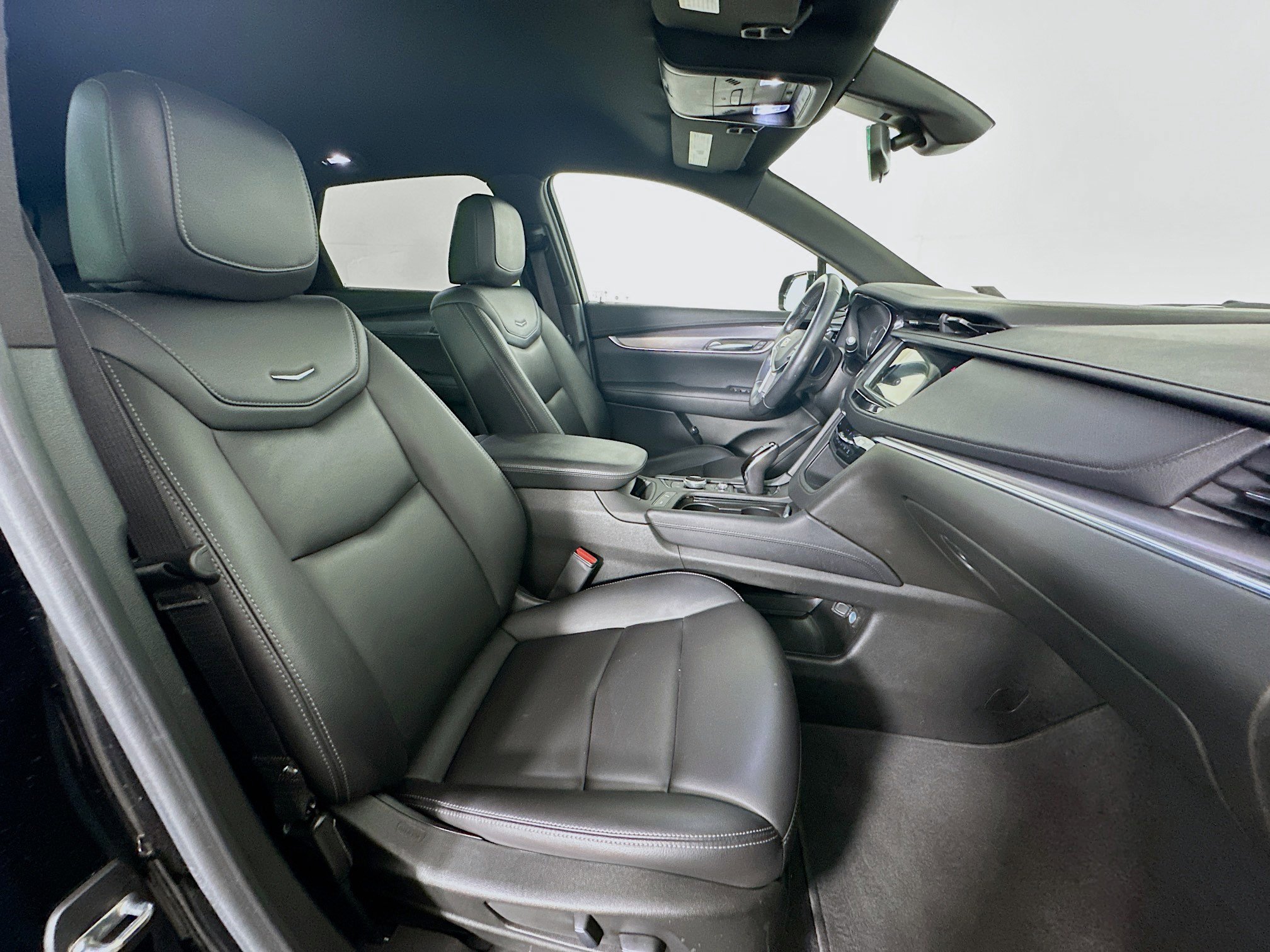 Used 2022 Cadillac XT5 Luxury image 30