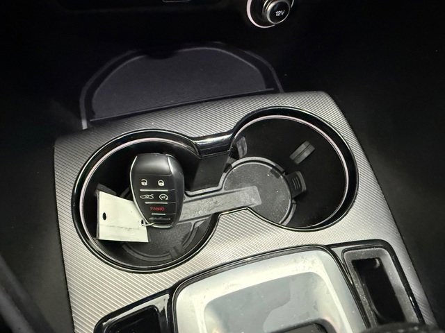 Used 2022 Alfa Romeo Giulia Veloce RWD image 25