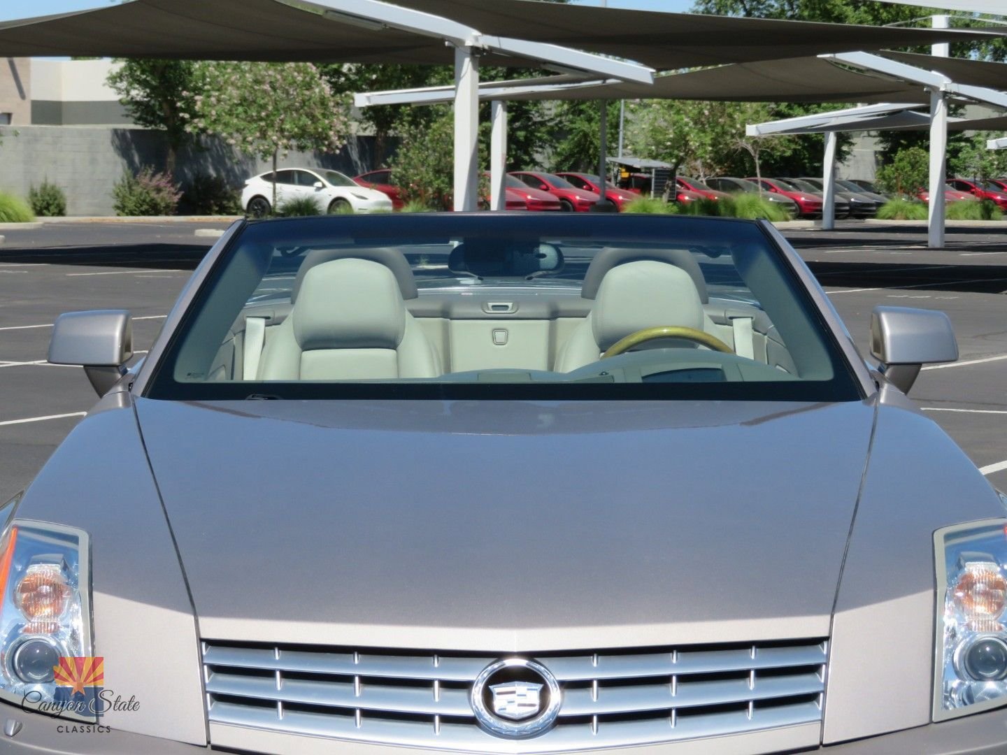 Used 2004 Cadillac XLR RWD image 33