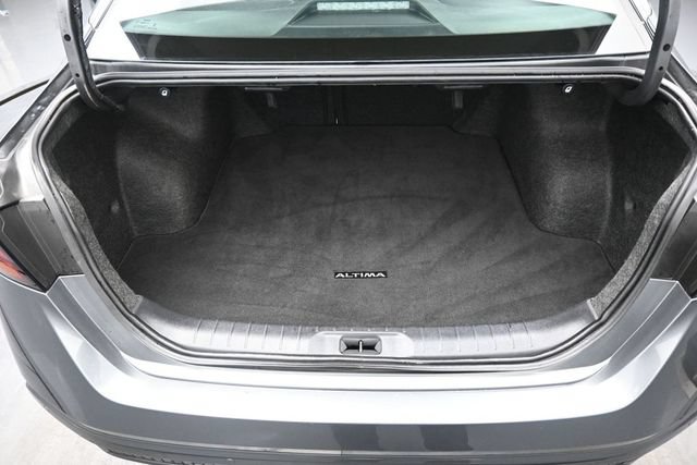 Used 2025 Nissan Altima 2.5 SV AWD/4WD image 31