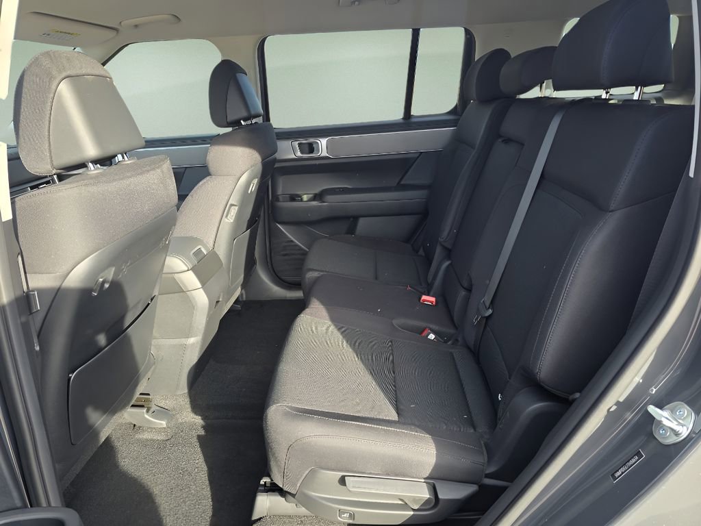 New 2026 Hyundai Santa Fe SE image 14