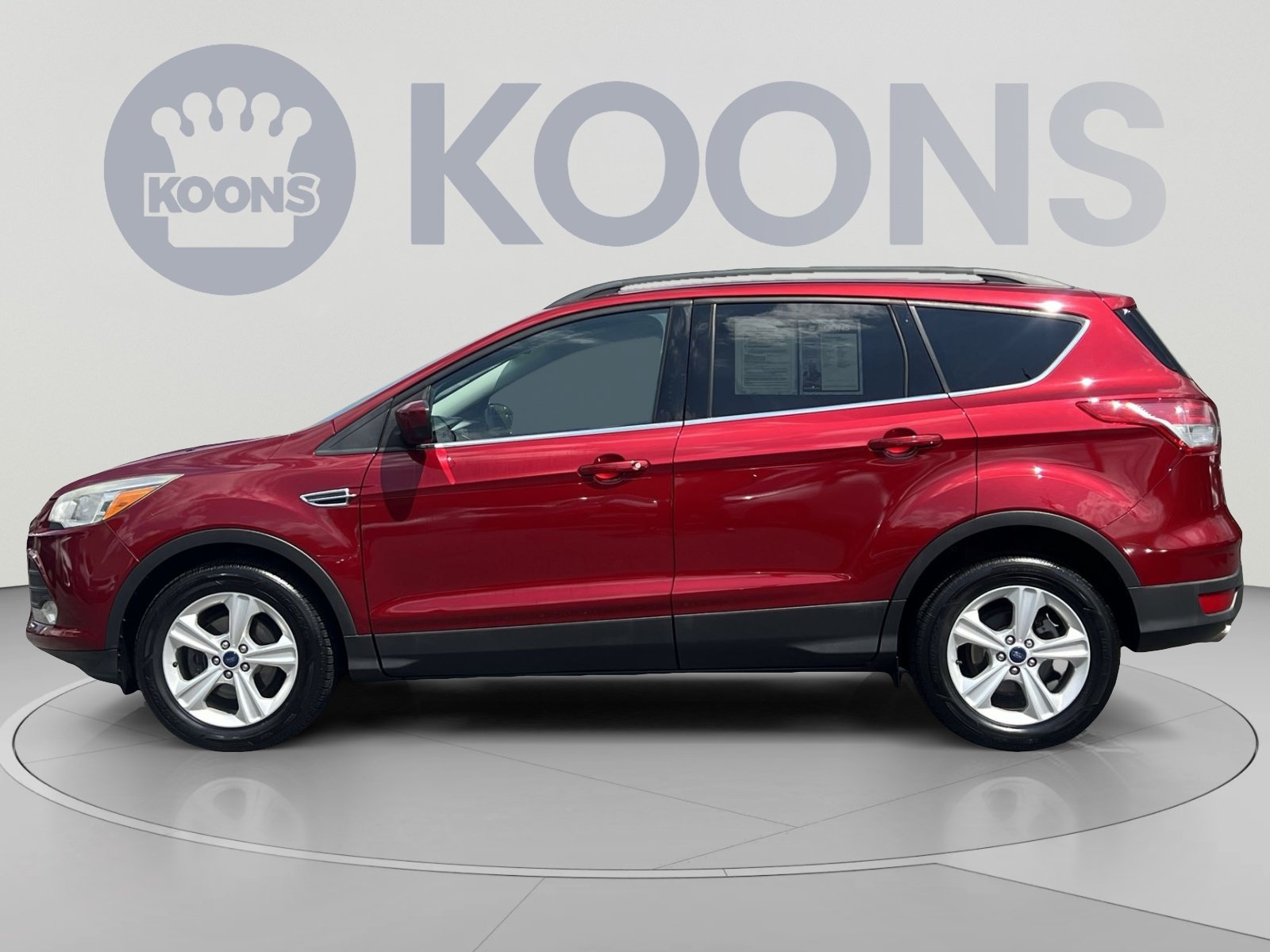 Used 2016 Ford Escape SE w/ Equipment Group 201A FWD image 5