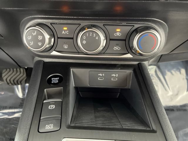 New 2026 Nissan Kicks S FWD image 32