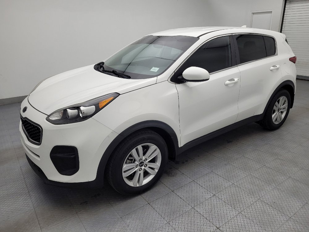 Used 2019 Kia Sportage LX FWD image 2