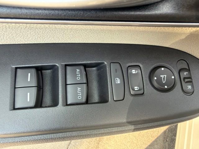 Used 2019 Honda CR-V EX image 28