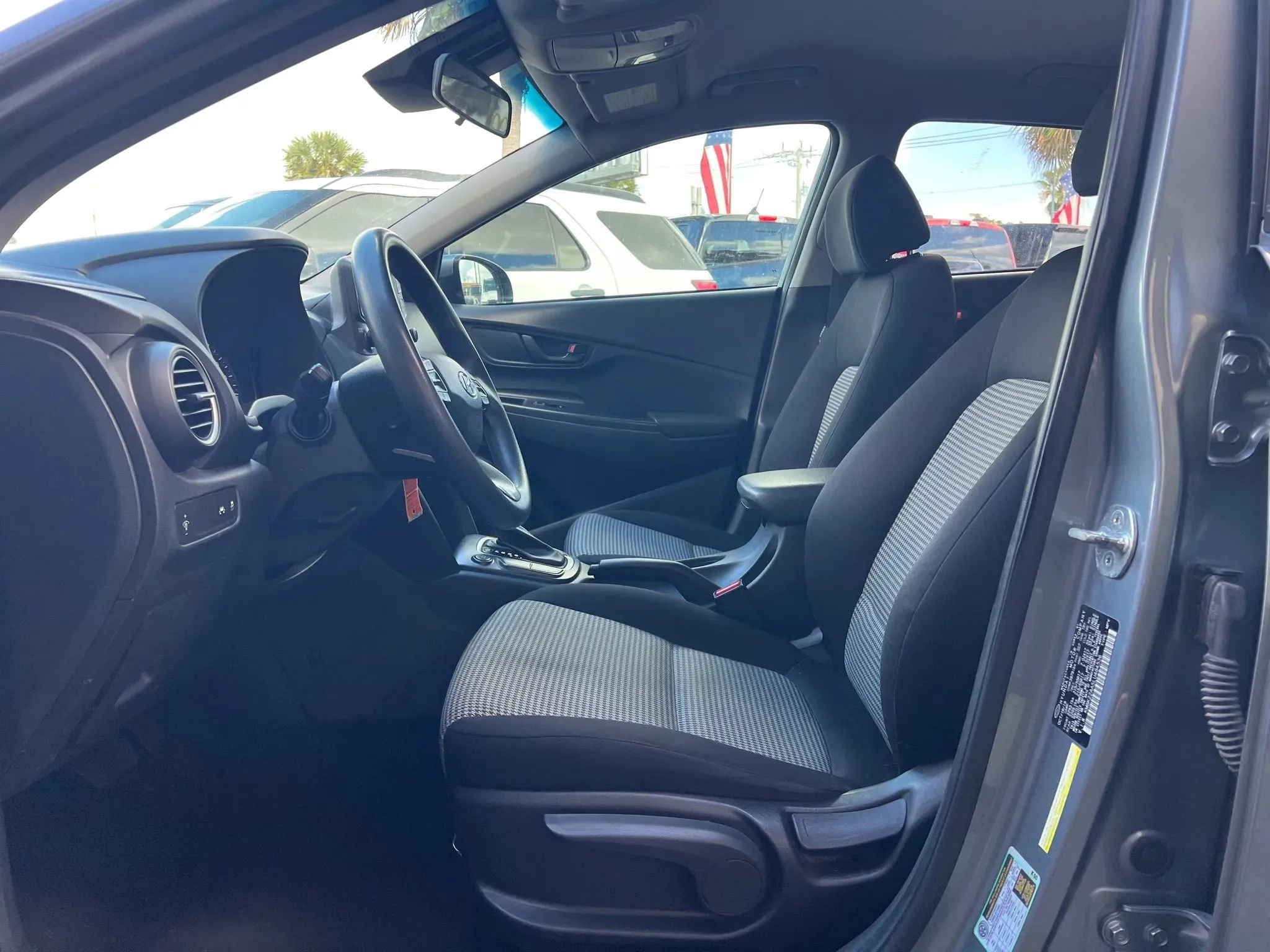 Used 2020 Hyundai Kona SEL image 12