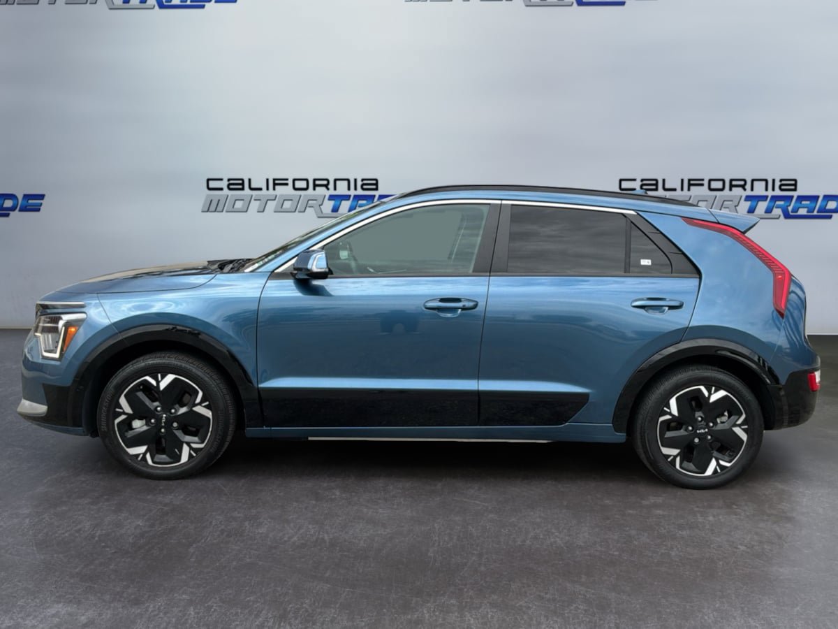 Used 2023 Kia Niro Wind FWD image 8