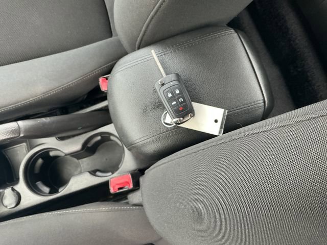 Used 2011 Chevrolet Cruze LT FWD image 22