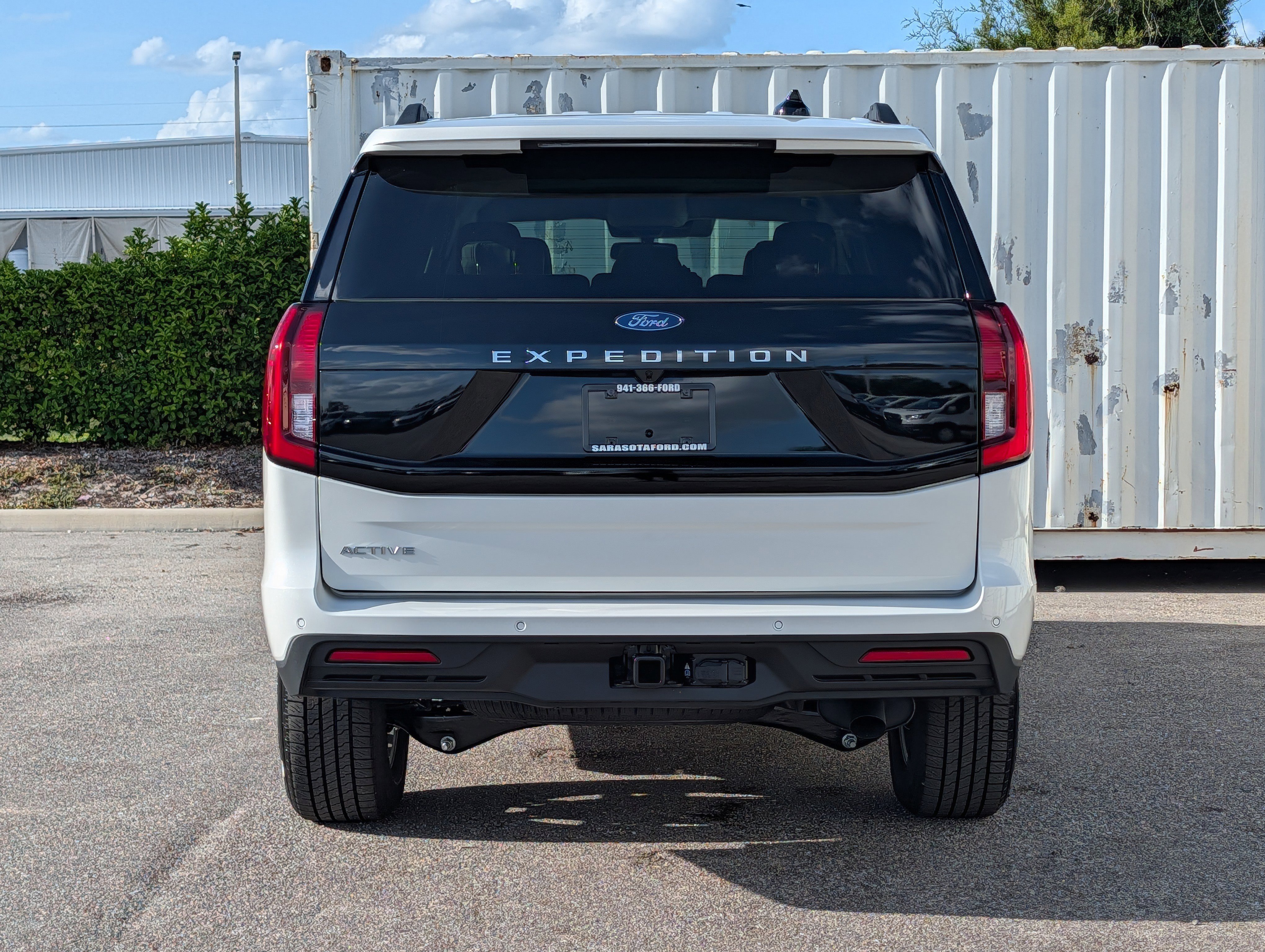 New 2026 Ford Expedition Active image 6