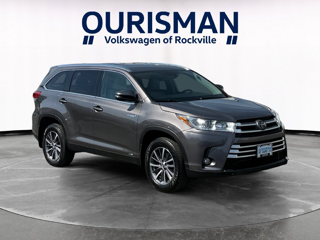 Used 2019 Toyota Highlander XLE