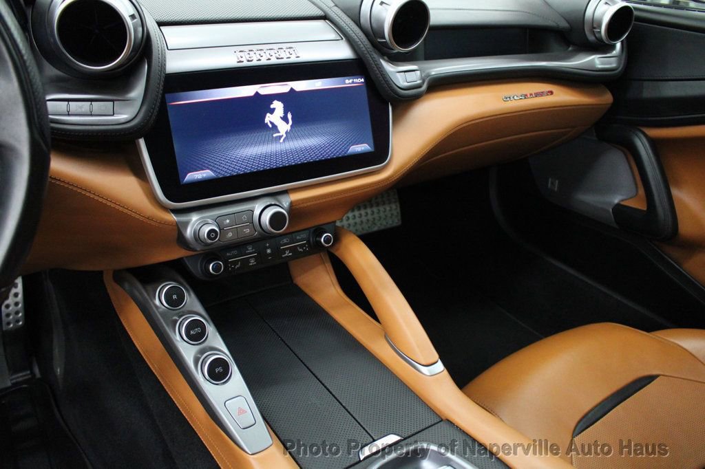 Used 2017 Ferrari GTC4Lusso AWD image 30