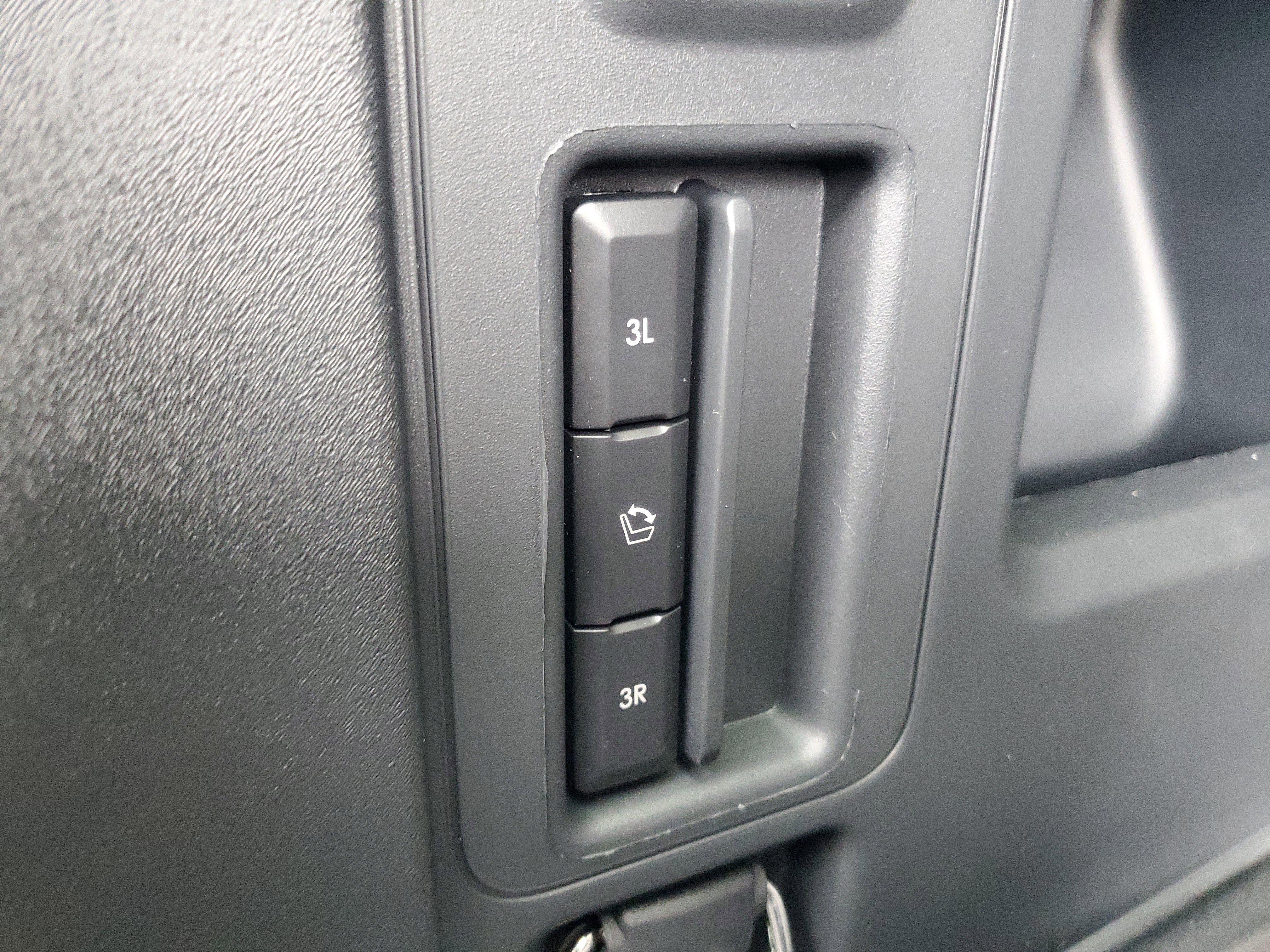 New 2026 Lincoln Navigator Reserve w/ Jet Appearance Package AWD/4WD image 32