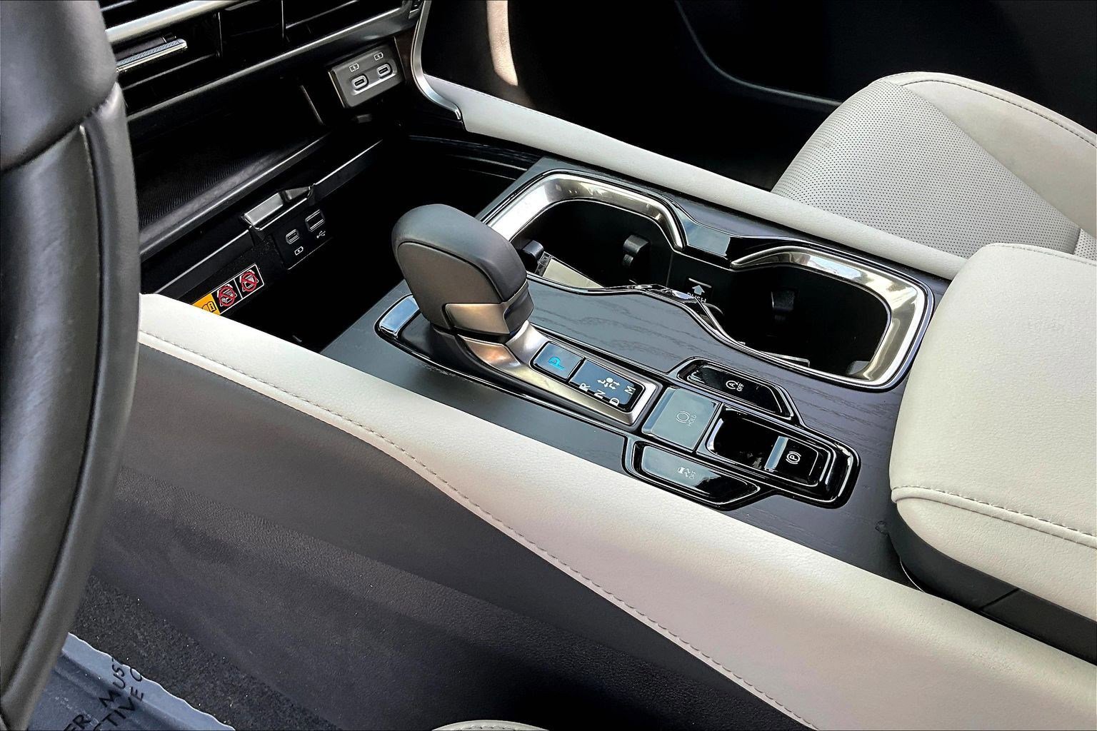 Used 2025 Lexus RX 350 FWD image 18