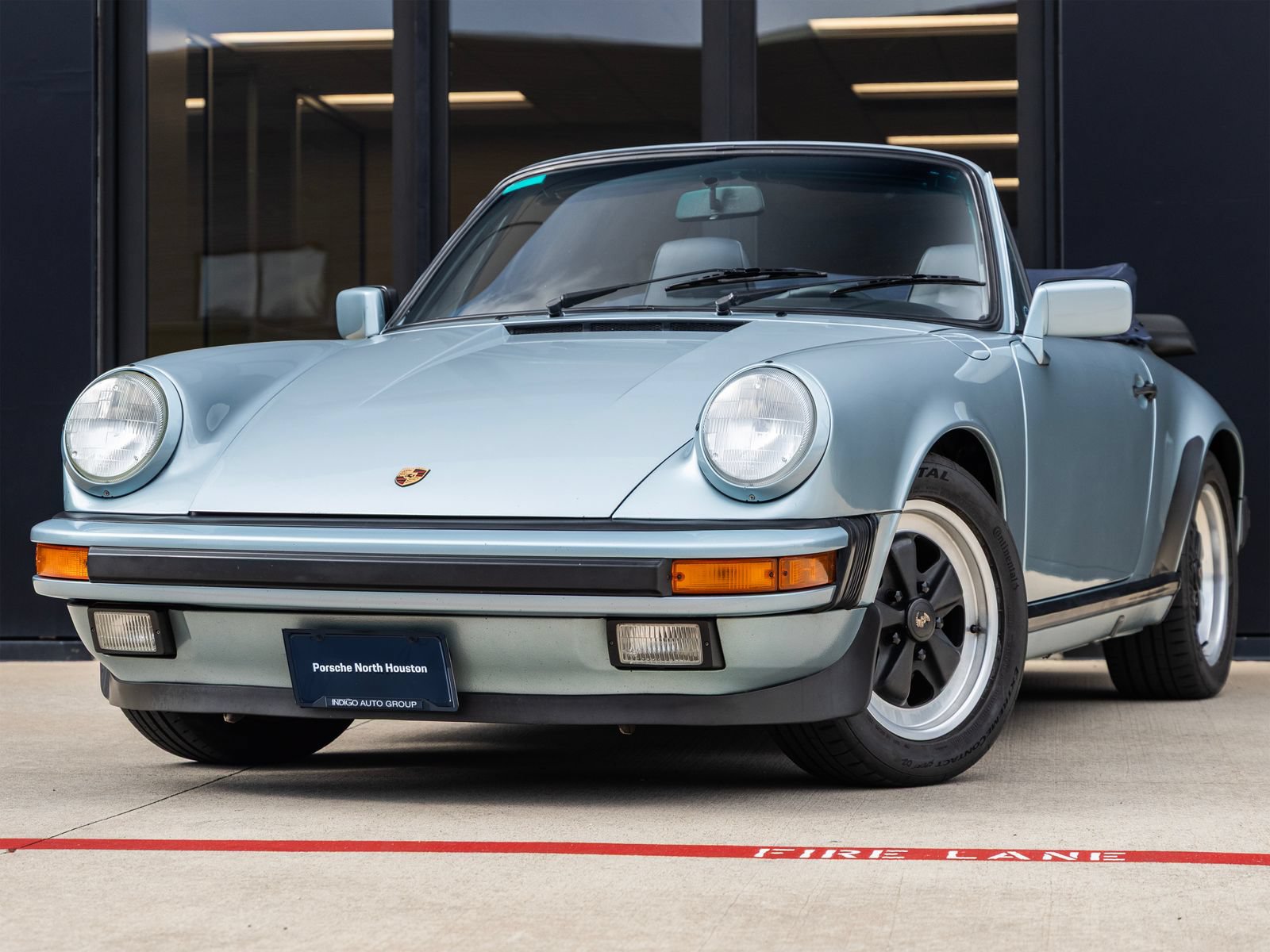 Used 1988 Porsche 911 Carrera RWD image 1