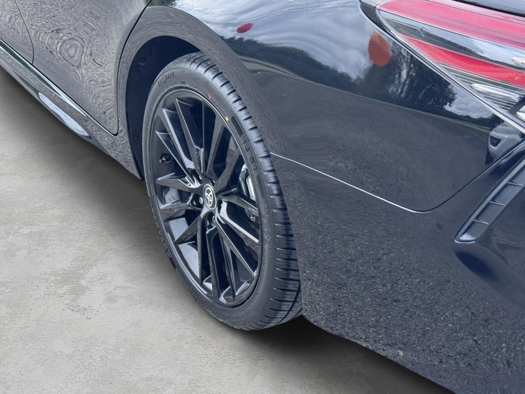 Used 2024 Toyota Camry XSE image 28