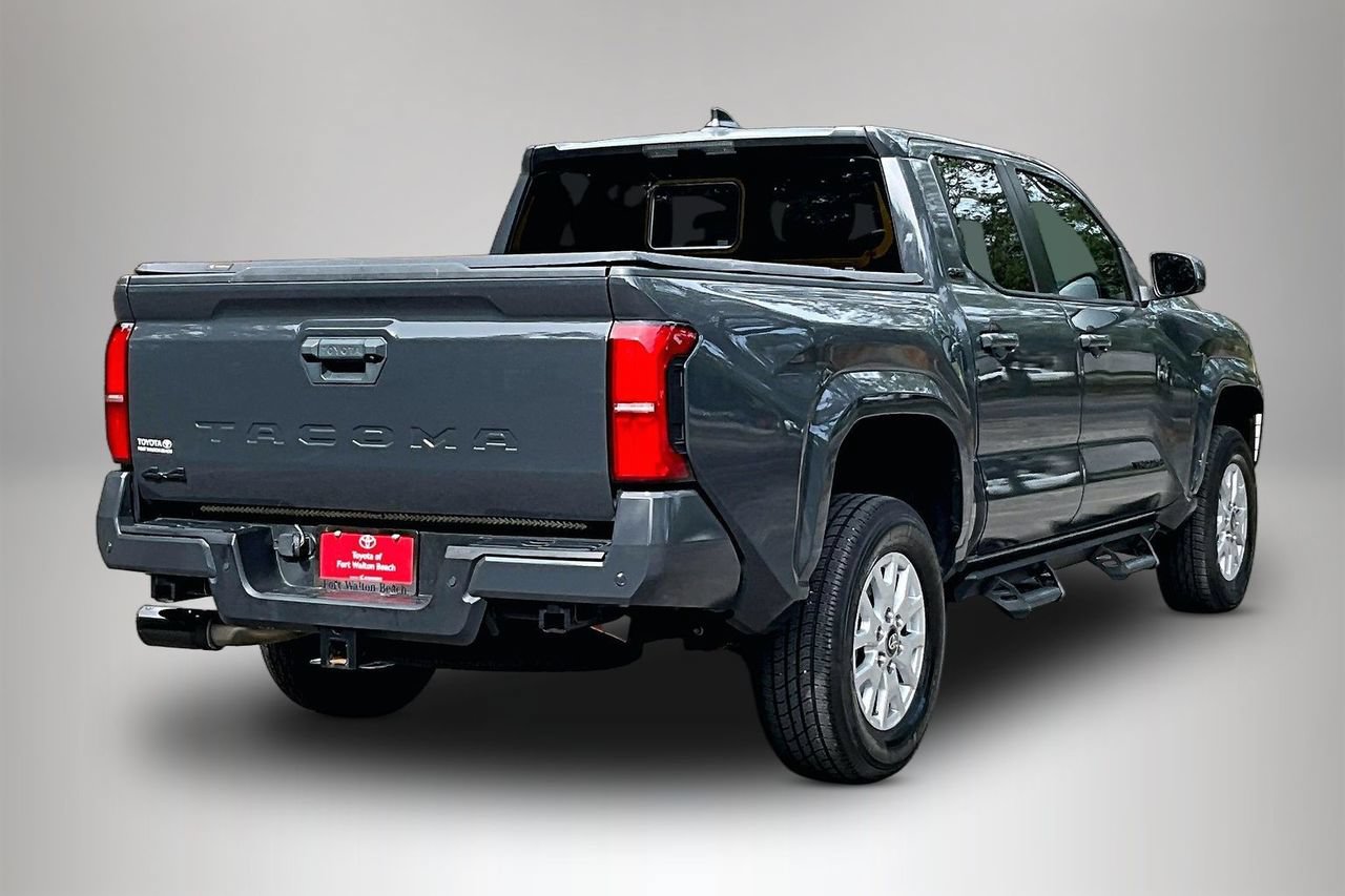 Used 2024 Toyota Tacoma SR5 AWD/4WD image 5