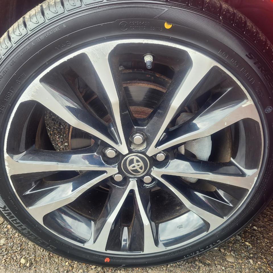 Used 2019 Toyota Corolla XSE image 45