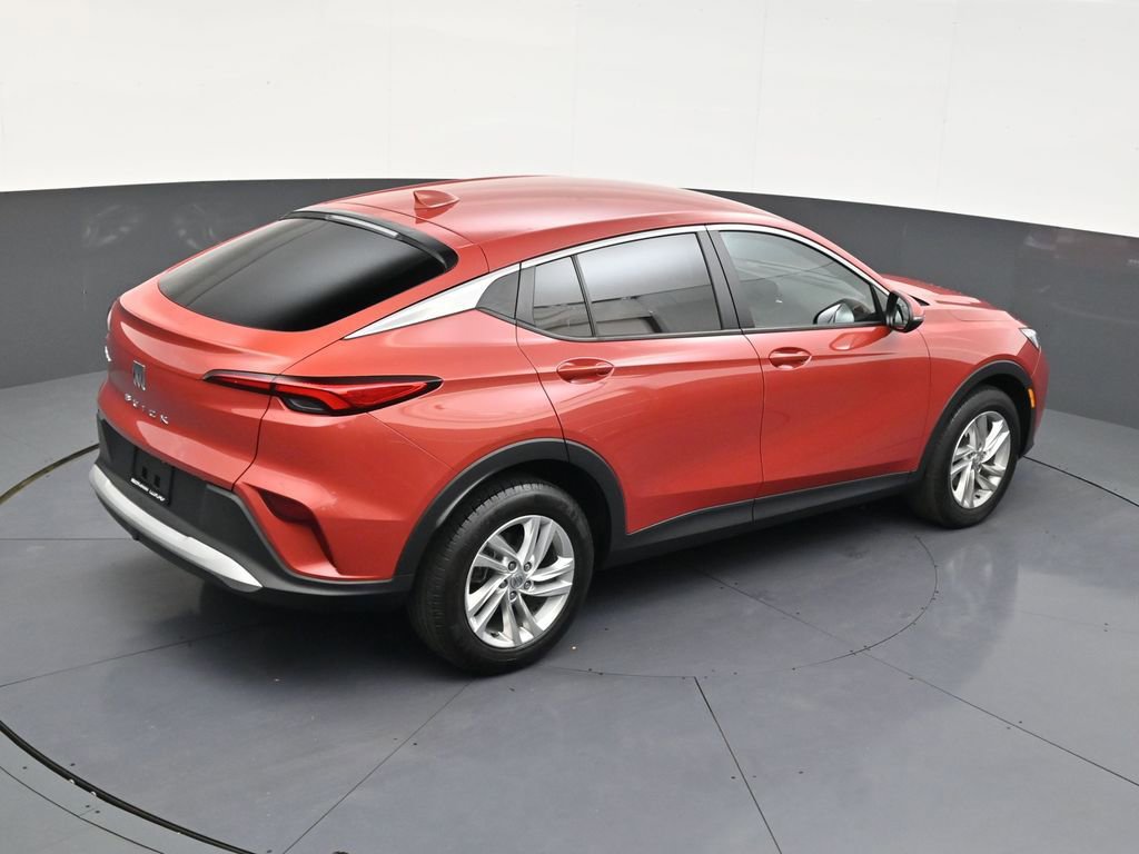 Used 2024 Buick Envista Preferred image 18