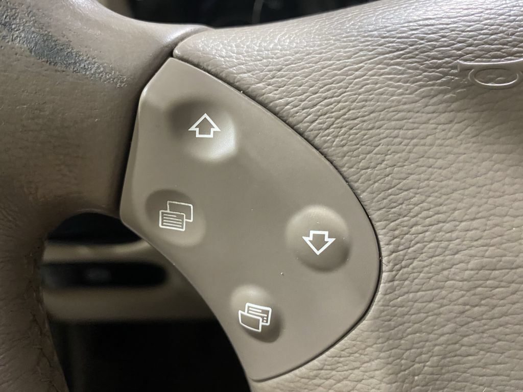 Used 2007 Mercedes-Benz C 280 4MATIC Sedan image 9