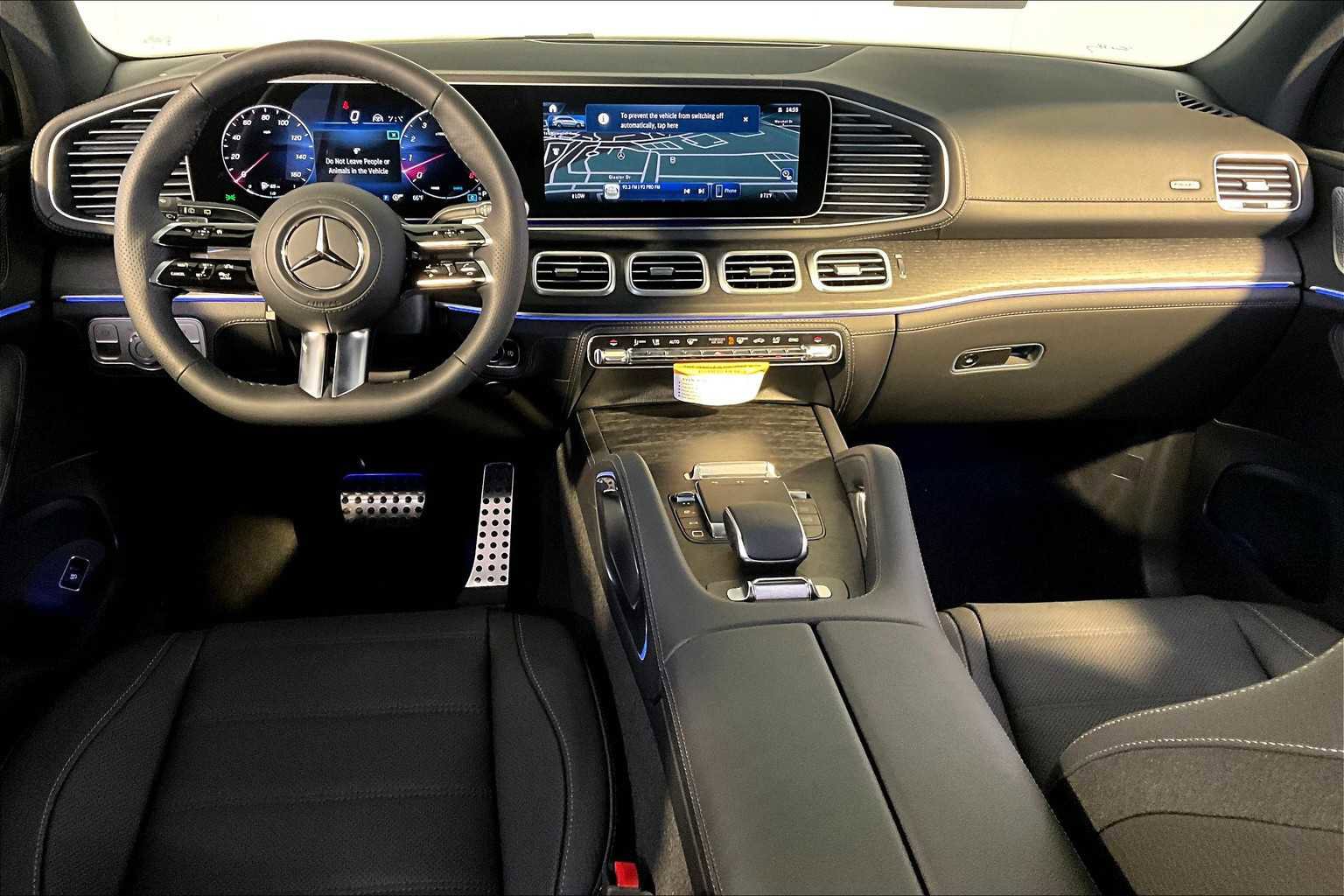 New 2026 Mercedes-Benz GLS 450 4MATIC image 7