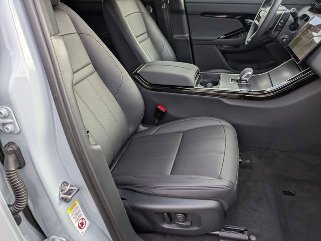 Used 2026 Land Rover Range Rover Evoque Dynamic SE image 18