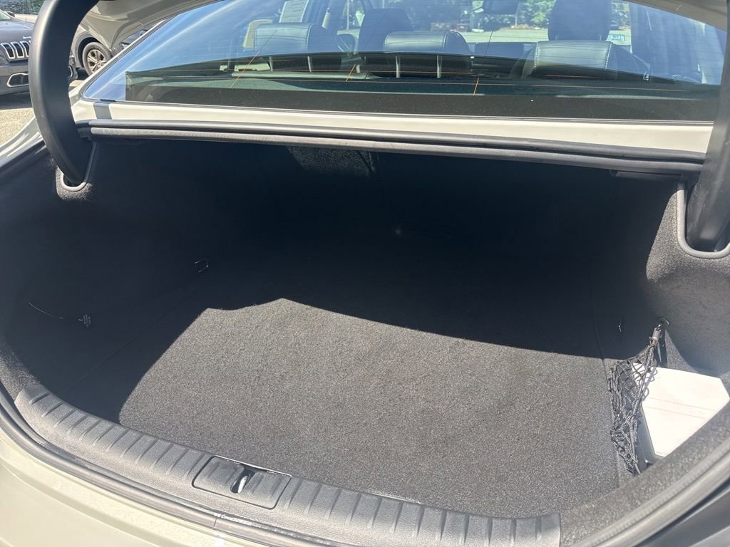Used 2025 Genesis G70 2.5T AWD/4WD image 28