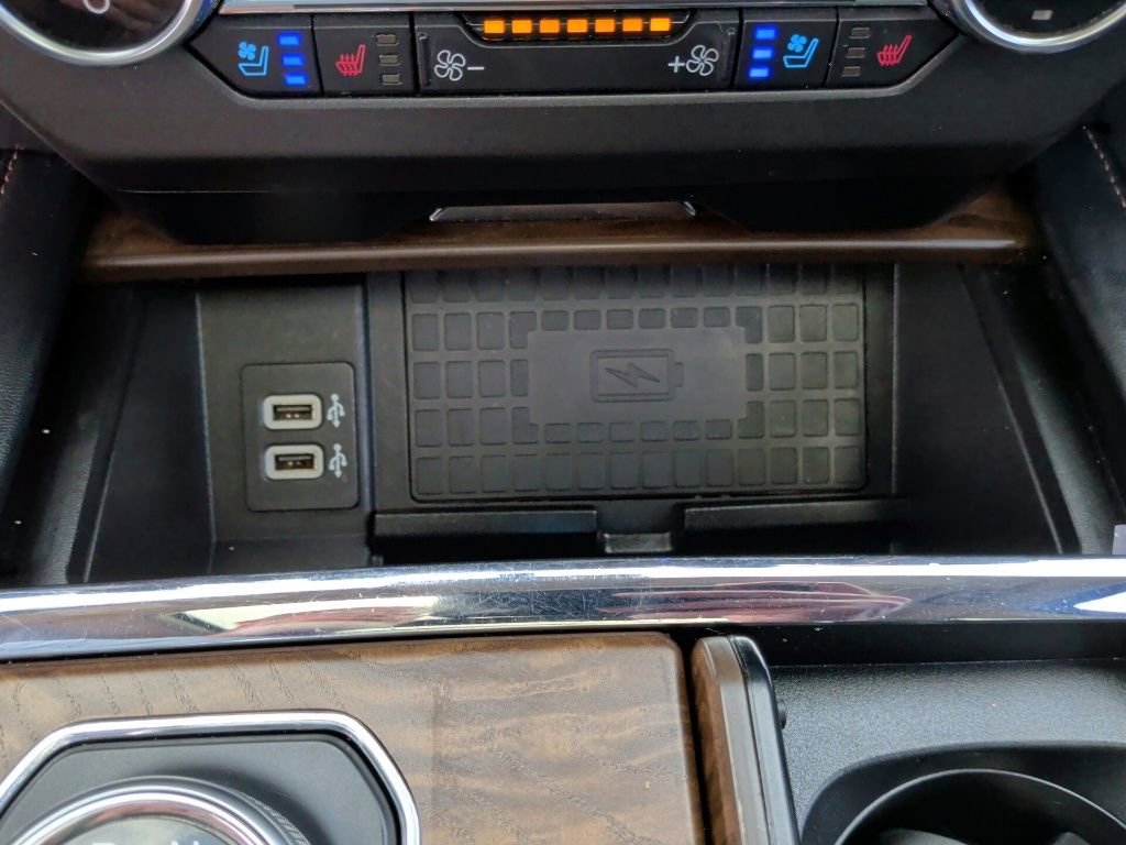 Used 2019 Ford Expedition Platinum image 36