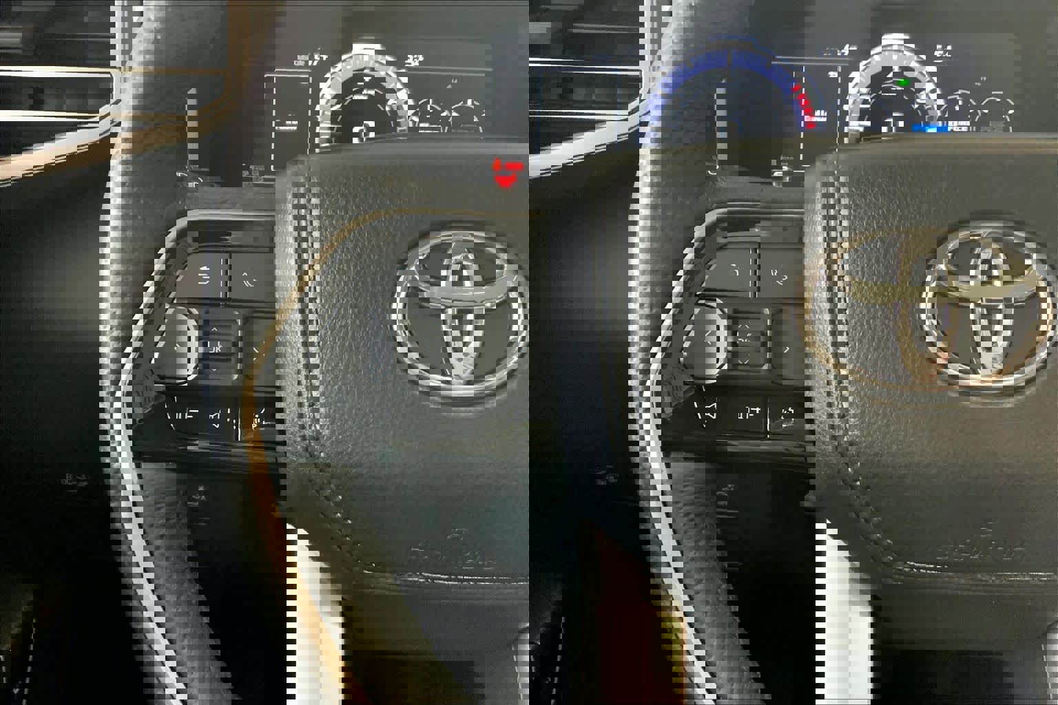 Used 2024 Toyota Sequoia Limited image 23