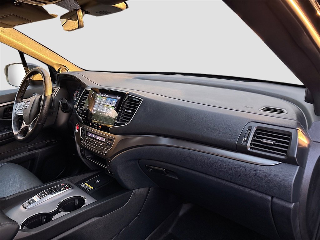 Used 2024 Honda Passport EX-L image 29