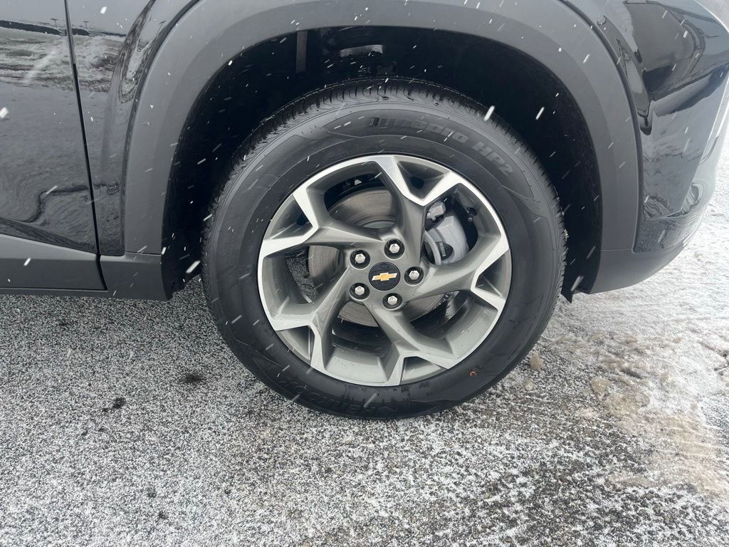 New 2026 Chevrolet Trax LT w/ Driver Confidence Package image 29