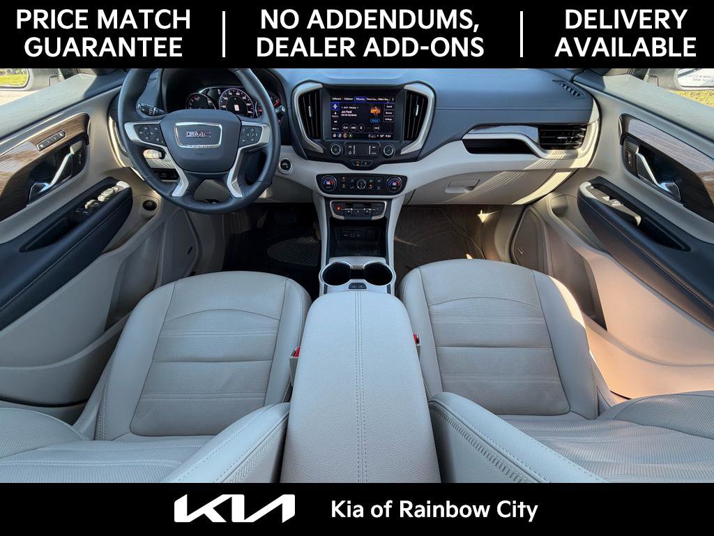 Used 2024 GMC Terrain Denali w/ Denali Premium Package image 27