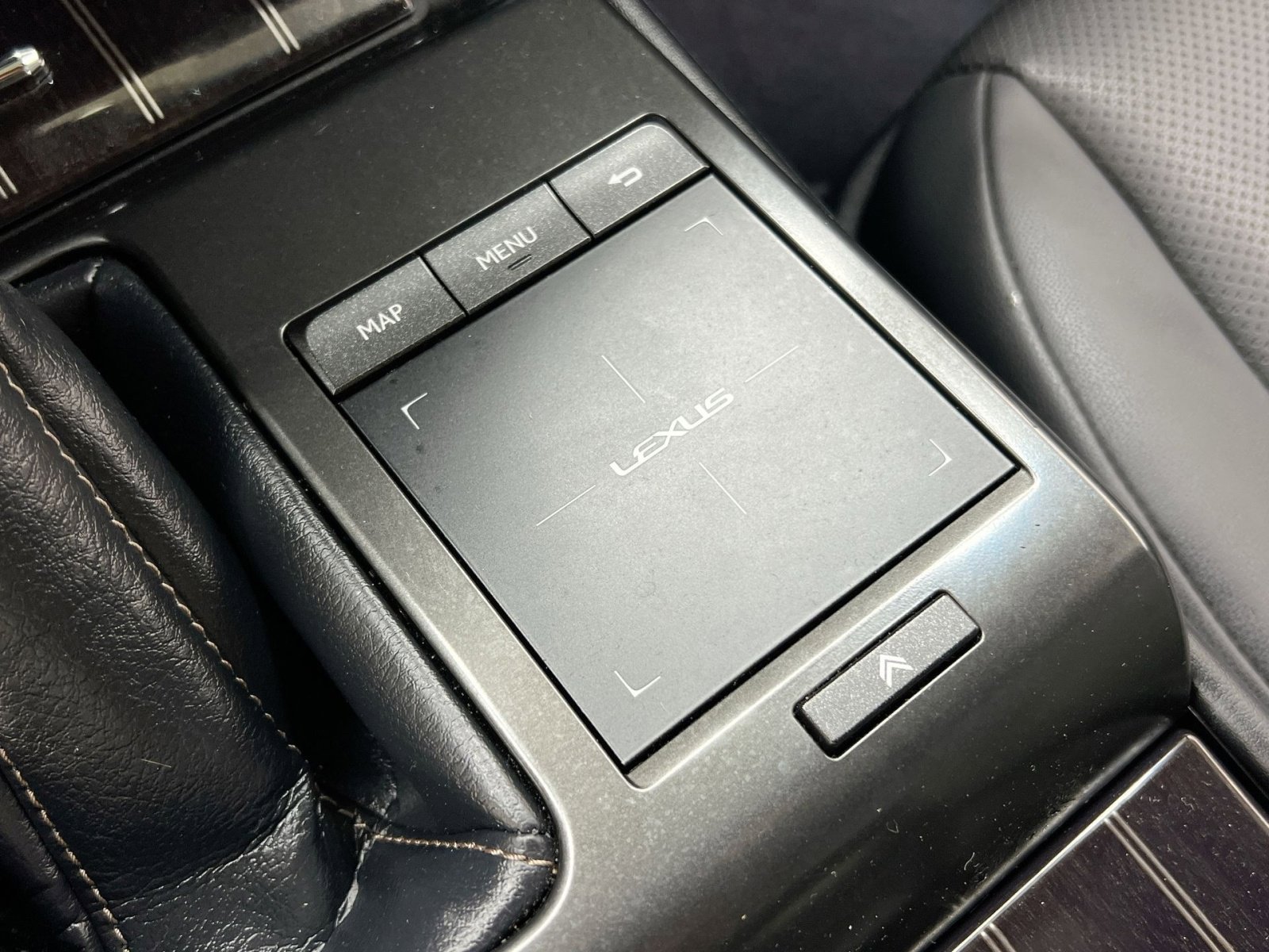 Used 2023 Lexus GX 460 Premium image 36