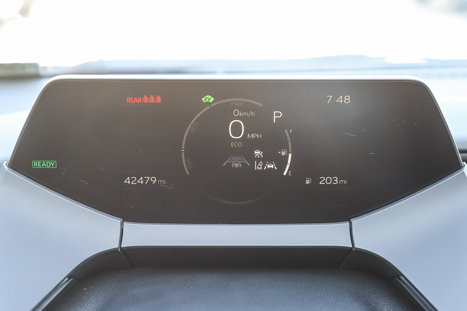 Certified 2024 Toyota Prius LE FWD image 22