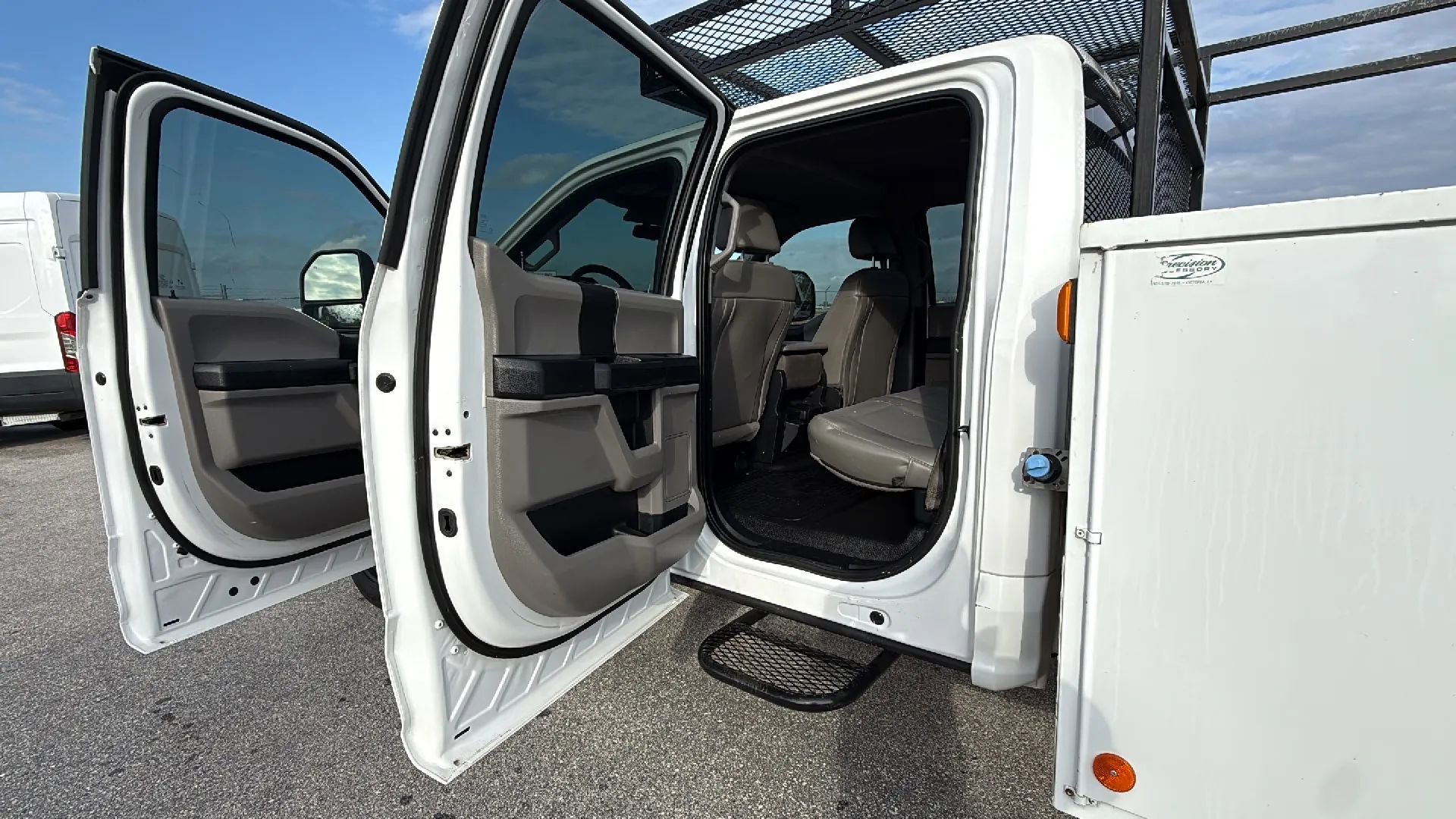 Used 2019 Ford F450 XL w/ Power Equipment Group image 13