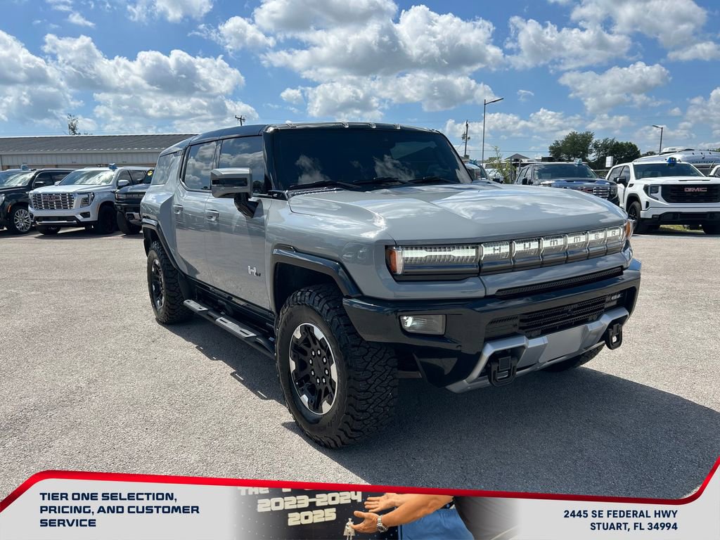 Used 2024 GMC Hummer EV 2X w/ Extreme Off-Road Package AWD/4WD image 3
