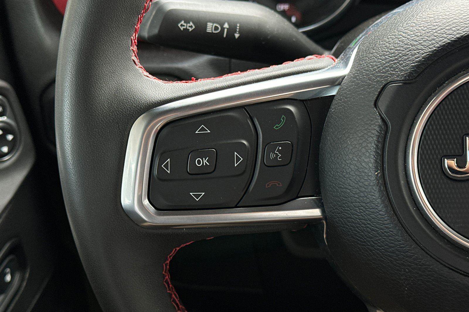 Used 2023 Jeep Wrangler Unlimited Rubicon 4xe image 27