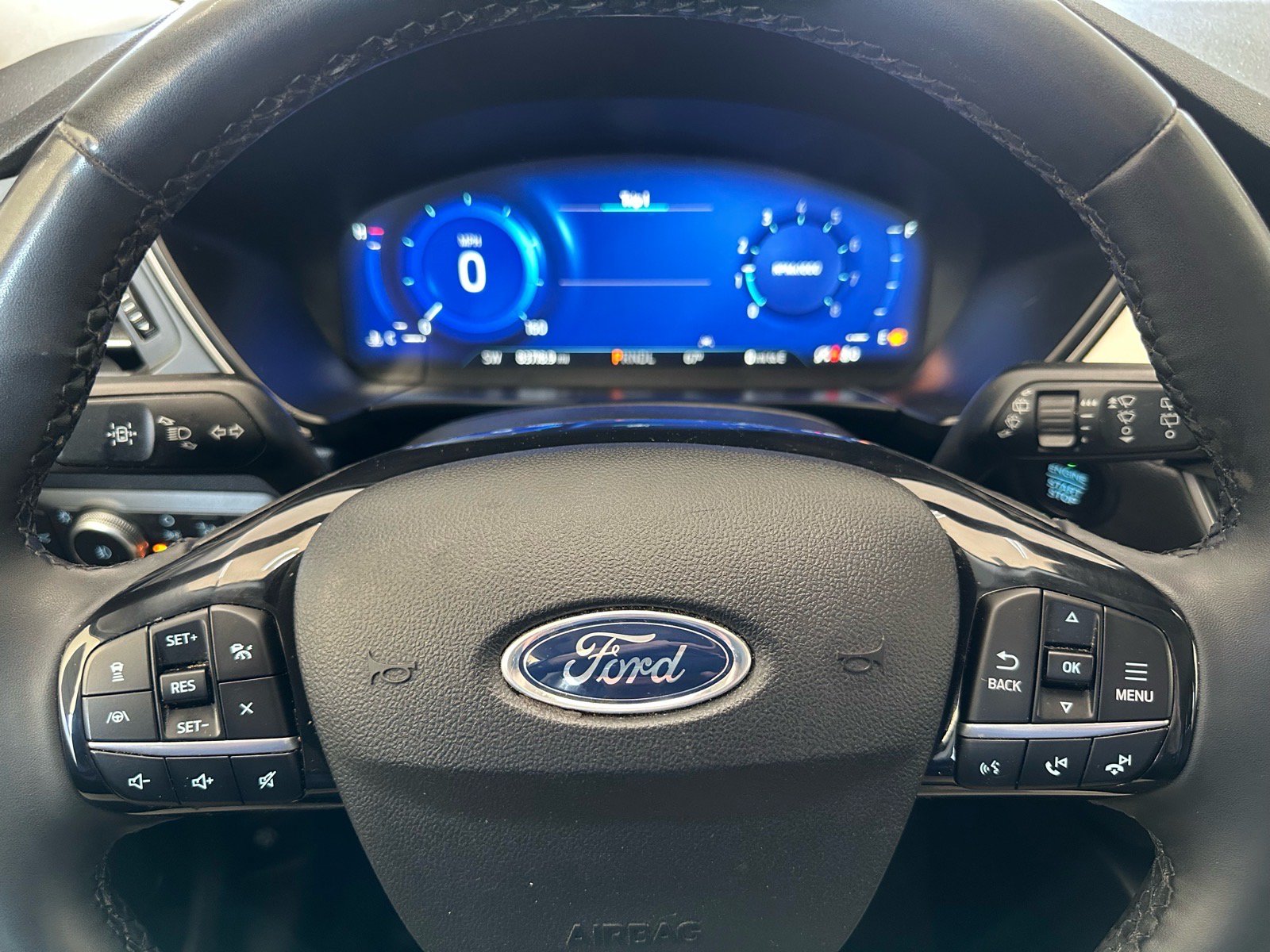 Certified 2022 Ford Escape SEL w/ Technology Package FWD image 27