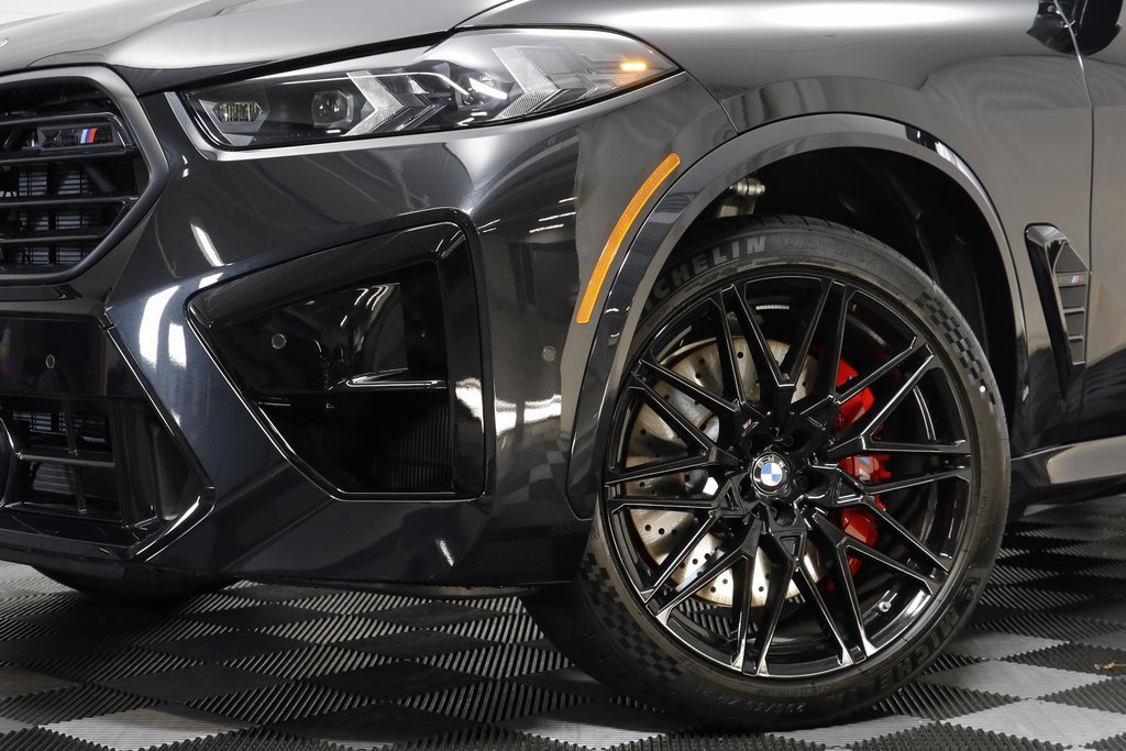 New 2025 BMW X5 M Competition w/ Executive Package image 3