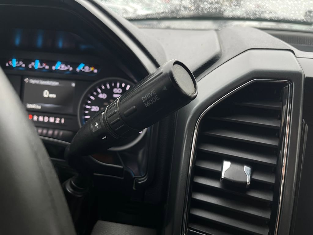 Used 2021 Ford F250 XLT w/ FX4 Off-Road Package image 25